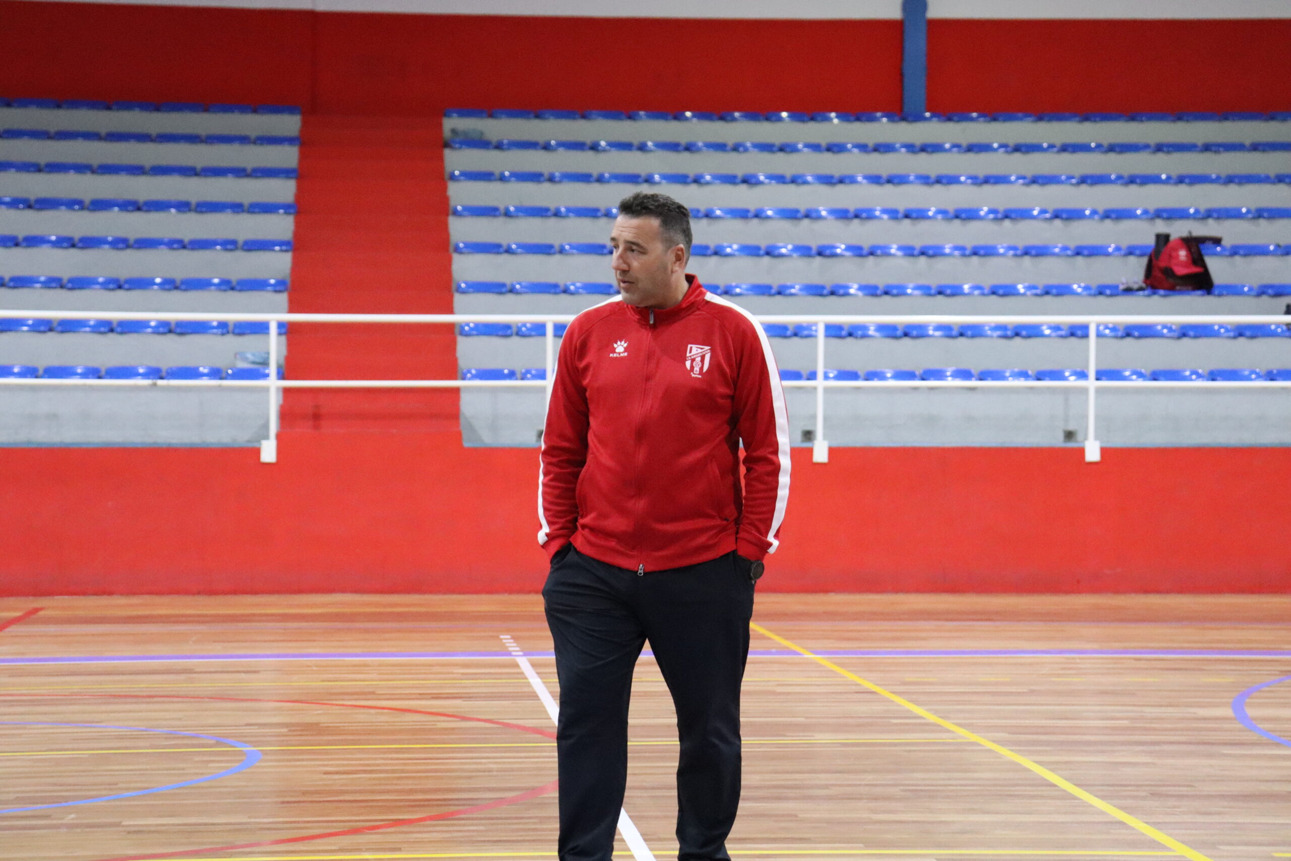 En este momento estás viendo Ramón Balboa continúa como entrenador del HEROGRA Albolote FS para la temporada 2023-24