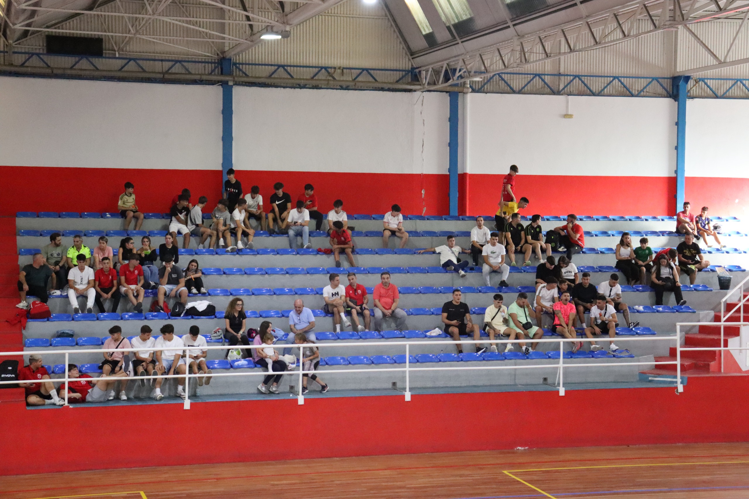 En este momento estás viendo Dos equipos del CD Albolote Futsal reciben el premio “Juego Limpio”